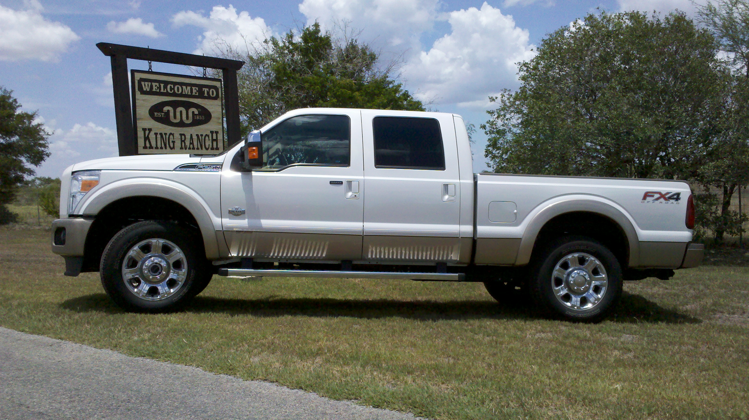 Ford f250 weighs